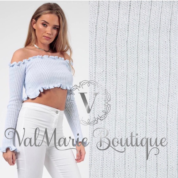 Light blue crop top - Picture 3 of 3